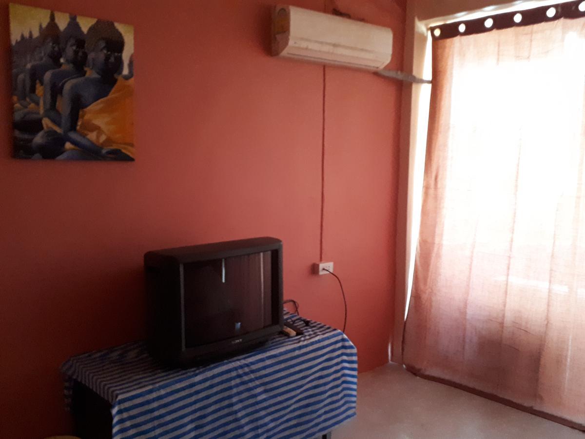 Hana Guesthouse ホアヒン郡 エクステリア 写真