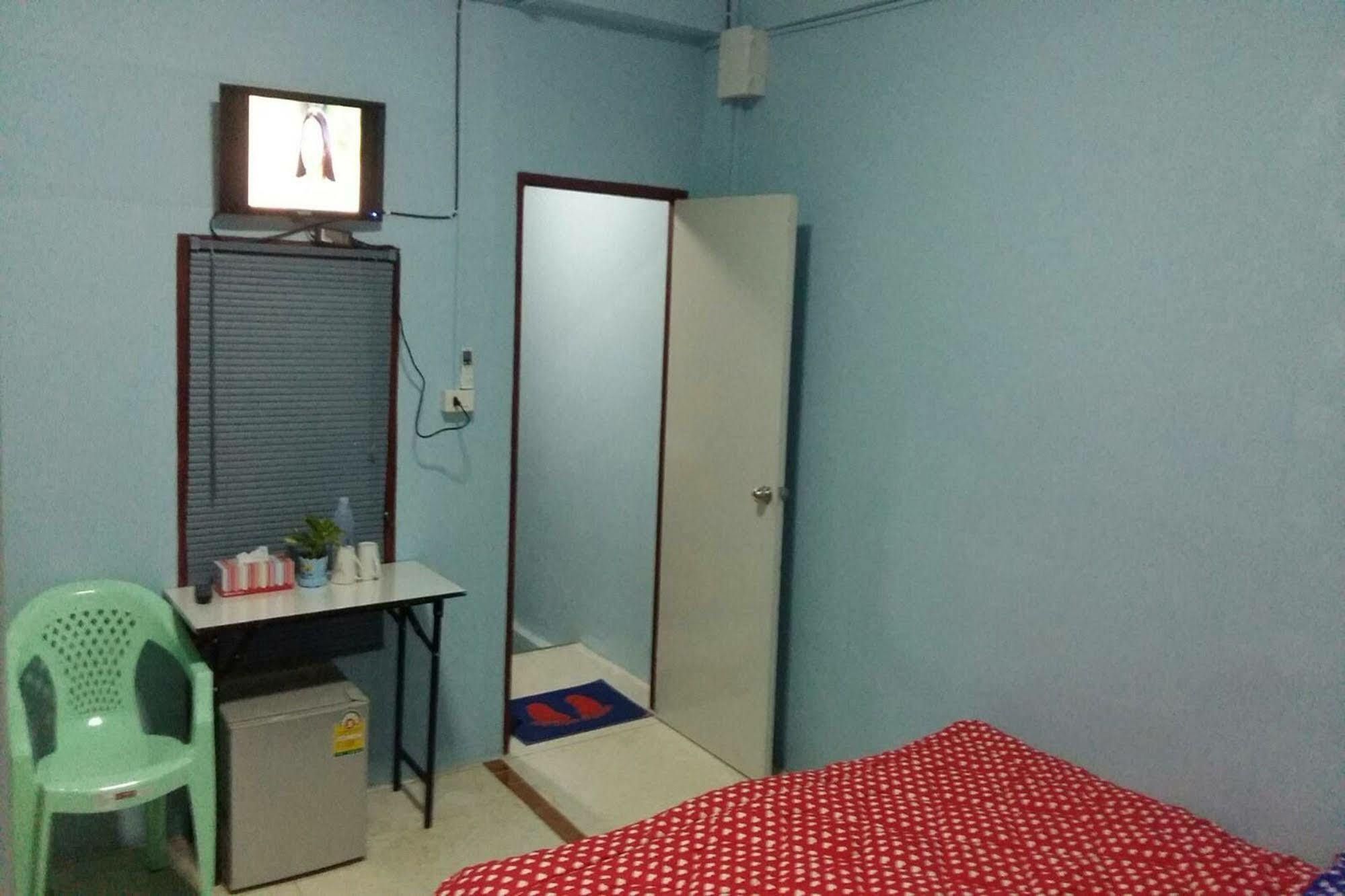 Hana Guesthouse ホアヒン郡 エクステリア 写真